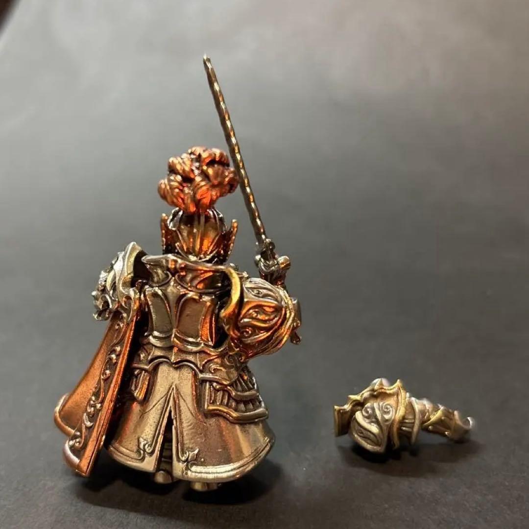 メタルフィギュア フィジェットトイ　EDC ハンドスピナー　十字軍騎士団