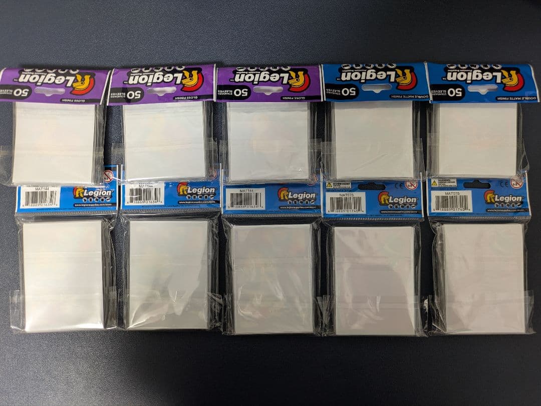 Legion カードスリーブ 10パック