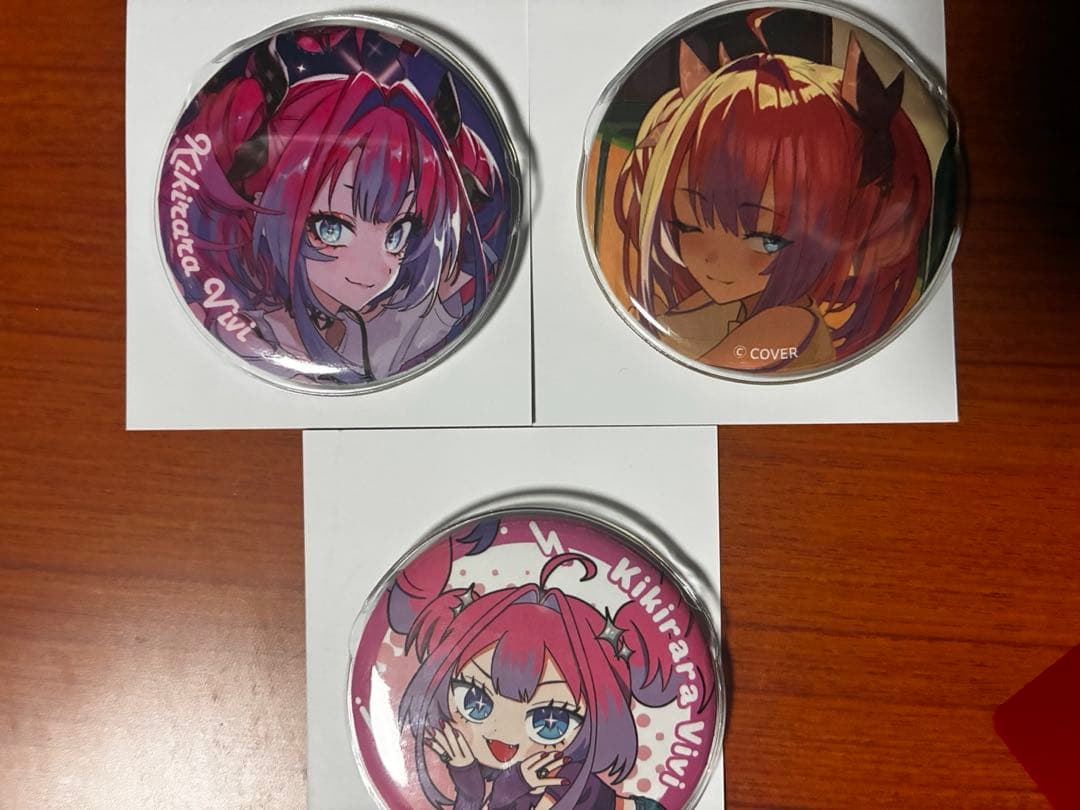 綺々羅々ヴィヴィ コンプ 缶バッジ FLOW GLOW's MIXTAPE 03 - メルカリ