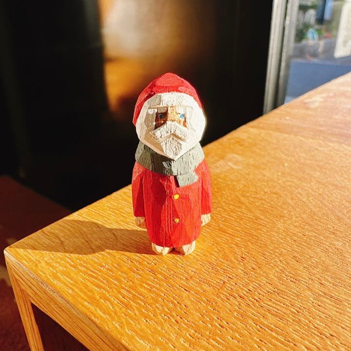江籠正樹 木の置物 サンタクロース 江籠正樹さん作 木彫りのサンタさん