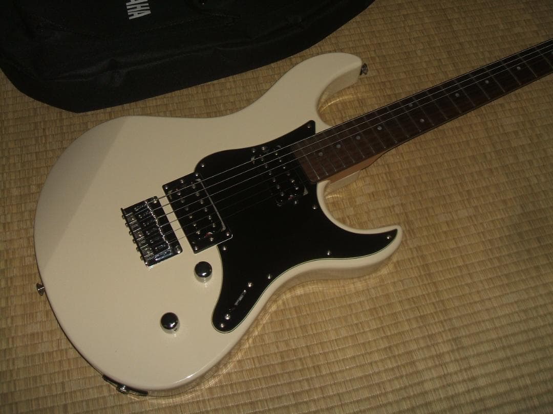 ウ*ミ様 Yamaha エレキギター PACIFICA PAC120H ギターケ