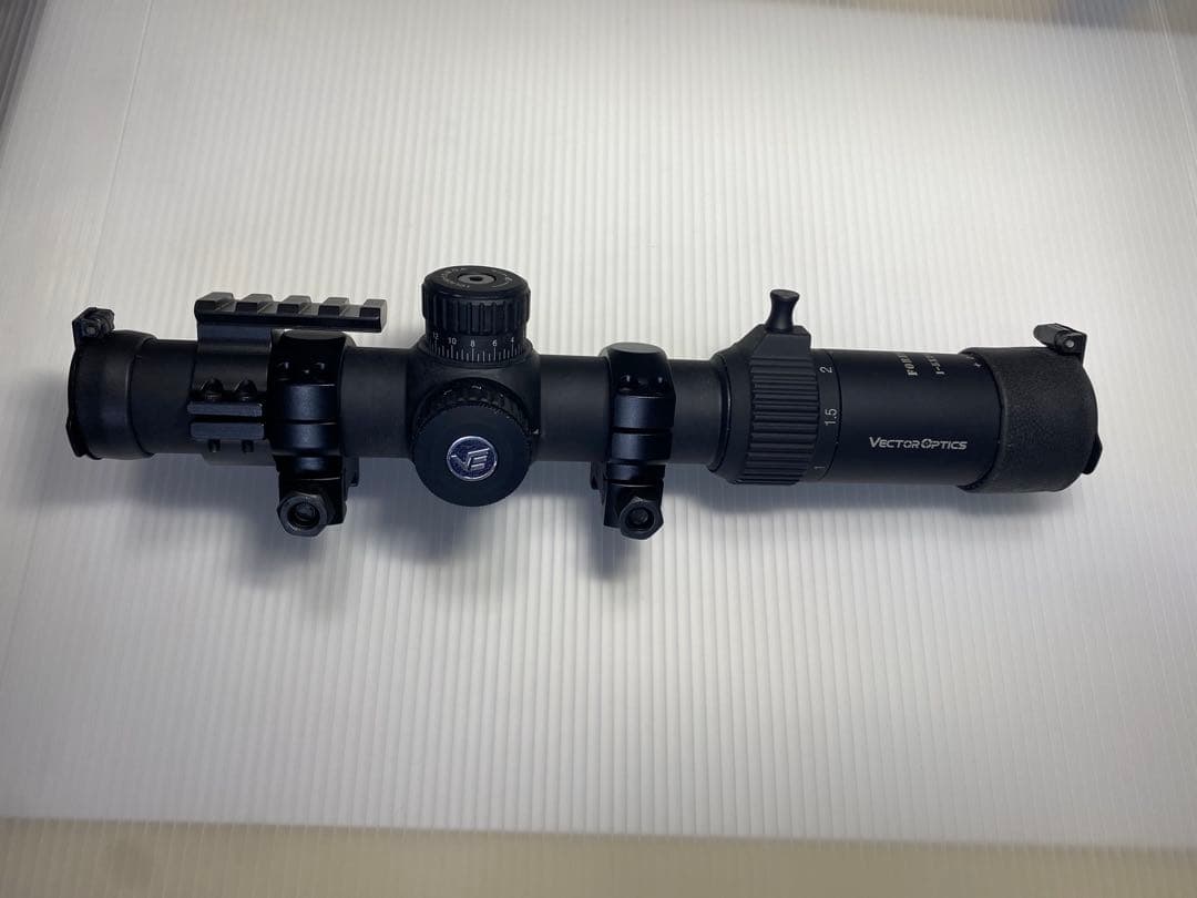 Vector Optics 1-5×24 ライフルスコープ カスタム