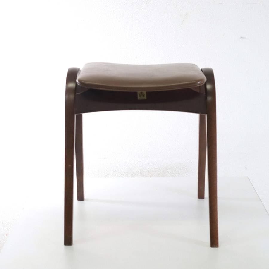 値下秋田木工 IDC大塚 No.202 剣持勇 スタッキングスツール 茶 PVC