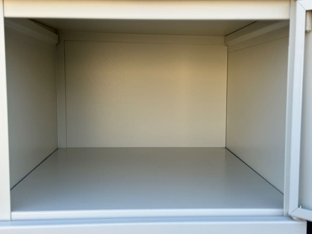 愛知 27人用ロッカー シューズボックス 中古 南京錠タイプ - メルカリ