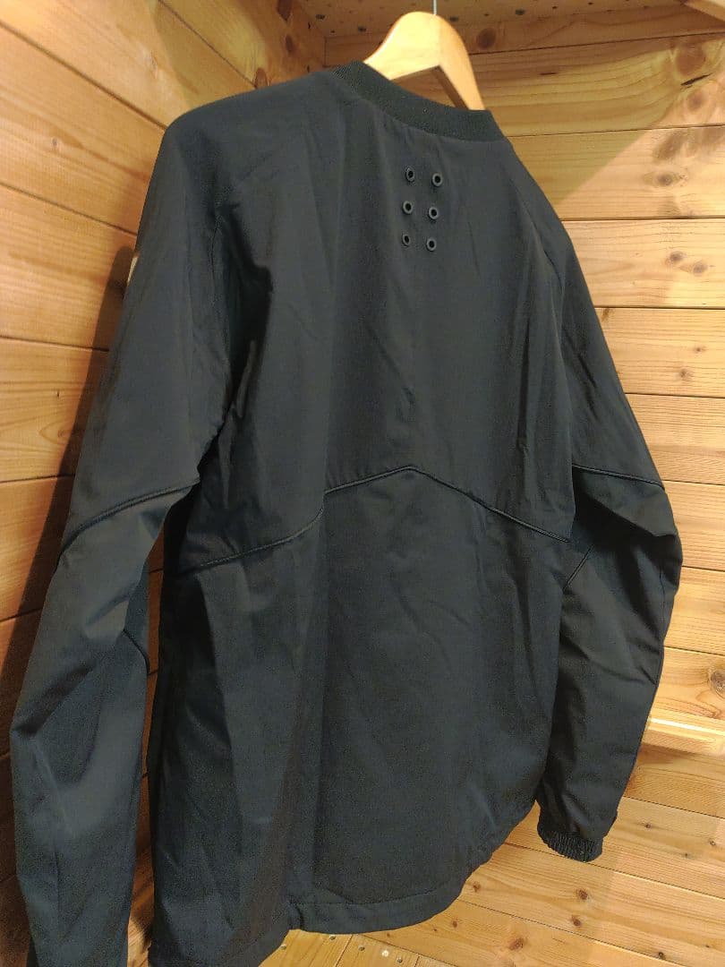 美品 ラッセルノ Vネック ブルゾン撥水 RUSSELUNO 蓄熱 ゴルフウェア