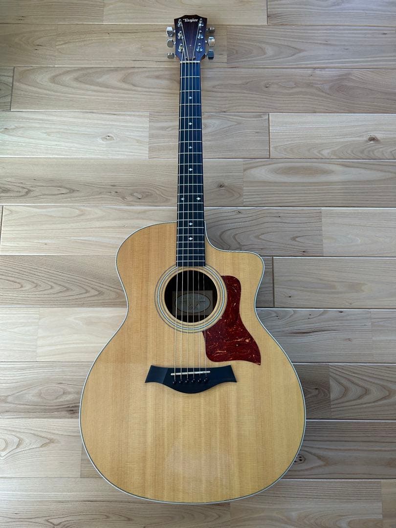 Taylor / 214ce 【エレアコ/テイラー/純正ギグバッグ付き】 こここ