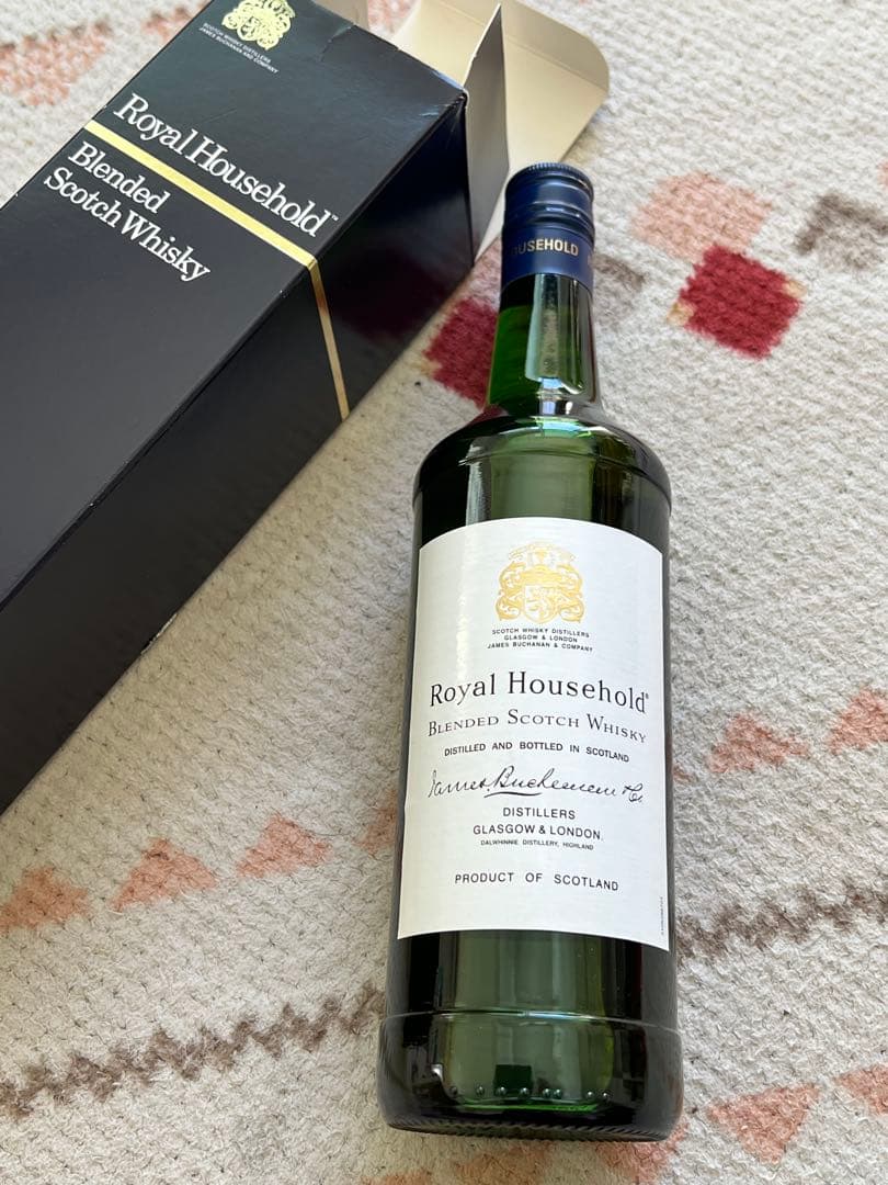 Royal Household Blended Scotch Whisky 2本