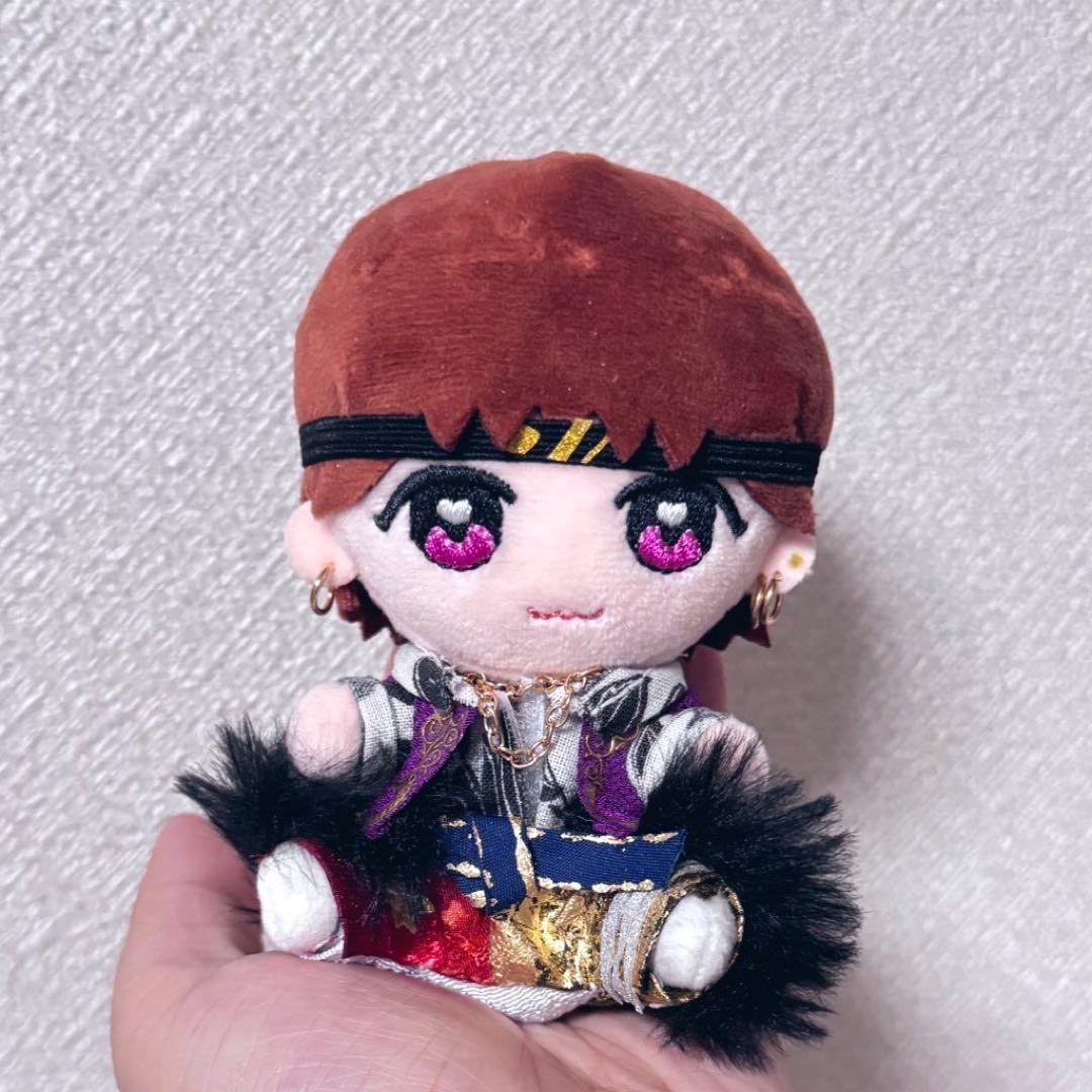 中村嶺亜 くっつきてれつ ぬい服 - メルカリ