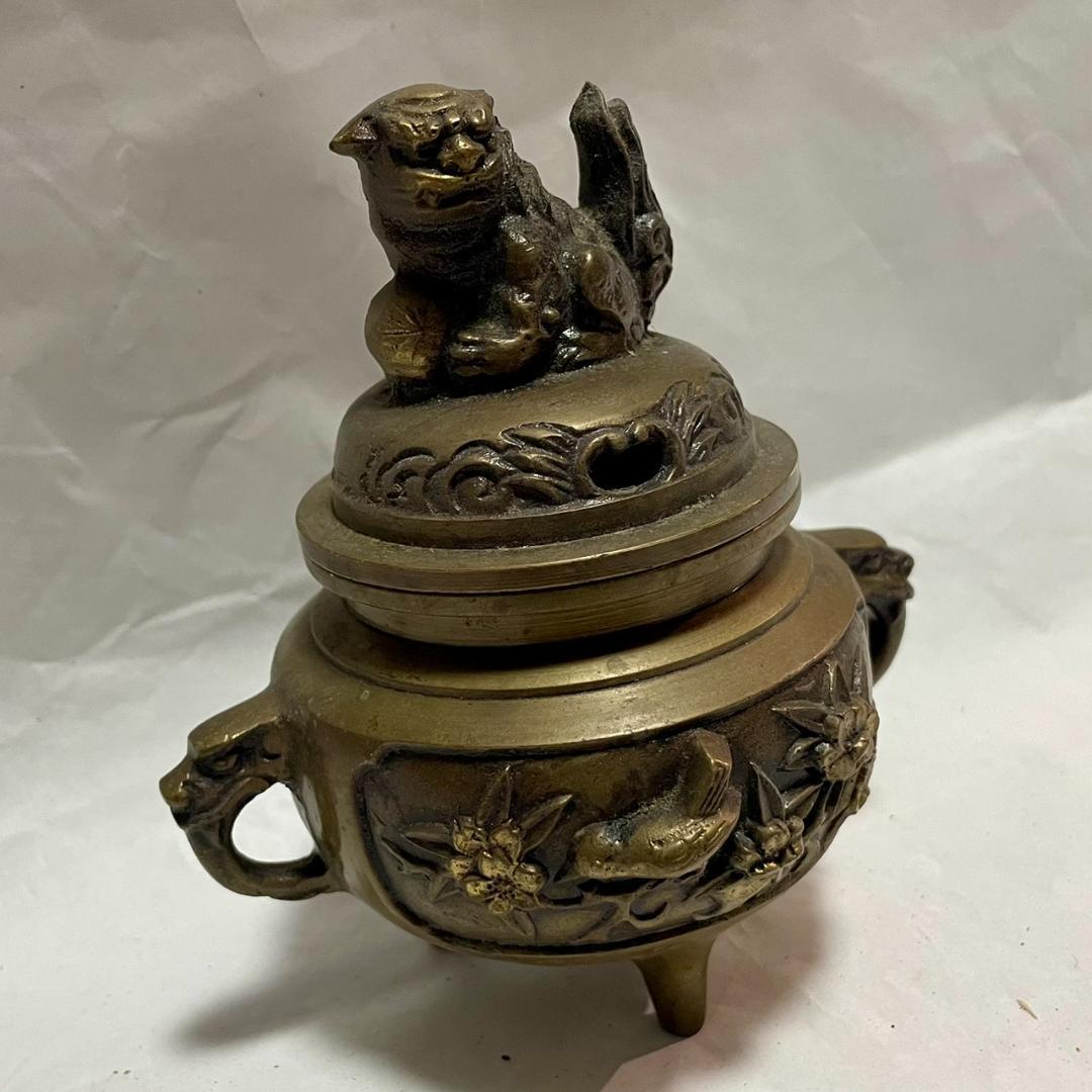 香炉 銅製 三足 鳥花鳥文 仏具 茶道具 置物 アンティーク 獅子蓋 骨董