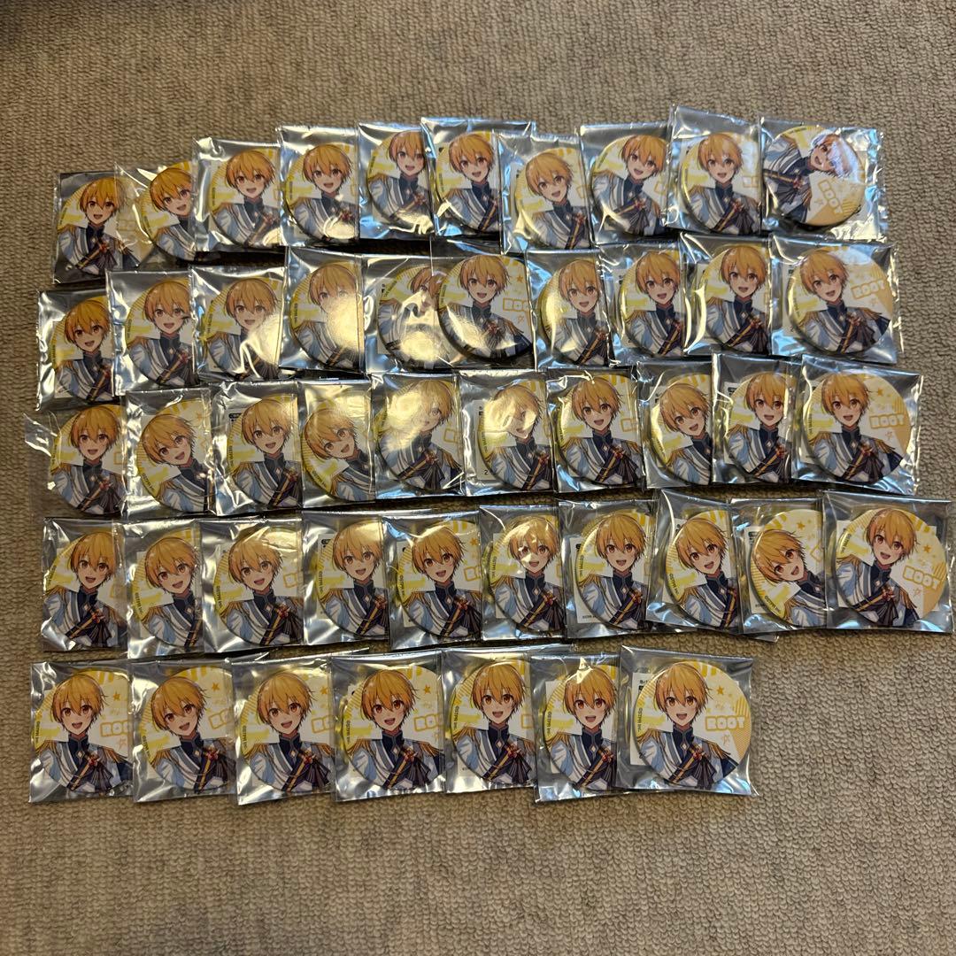 そらる メルヒェン讃歌 オオカミ缶バッジ 81個 71kZywx2QdL._UF350