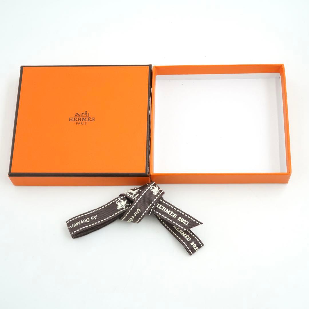 ✨新品未使用・箱付き✨　HERMES ケース　バスティア　エプソン　ピンク