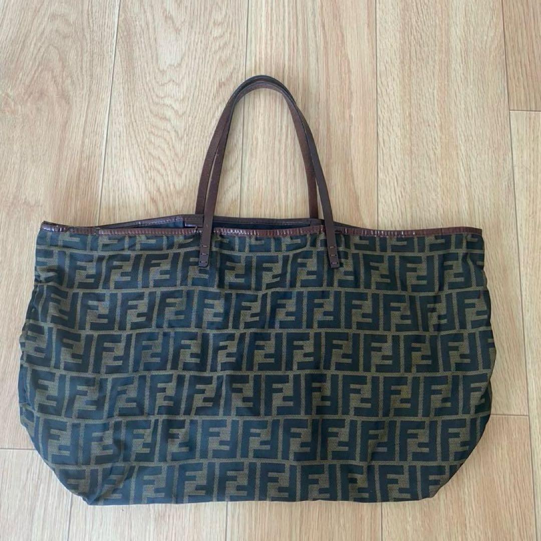 FENDI フェンディ ズッカ柄 FFロゴ キャンバスバッグ トートバッグ