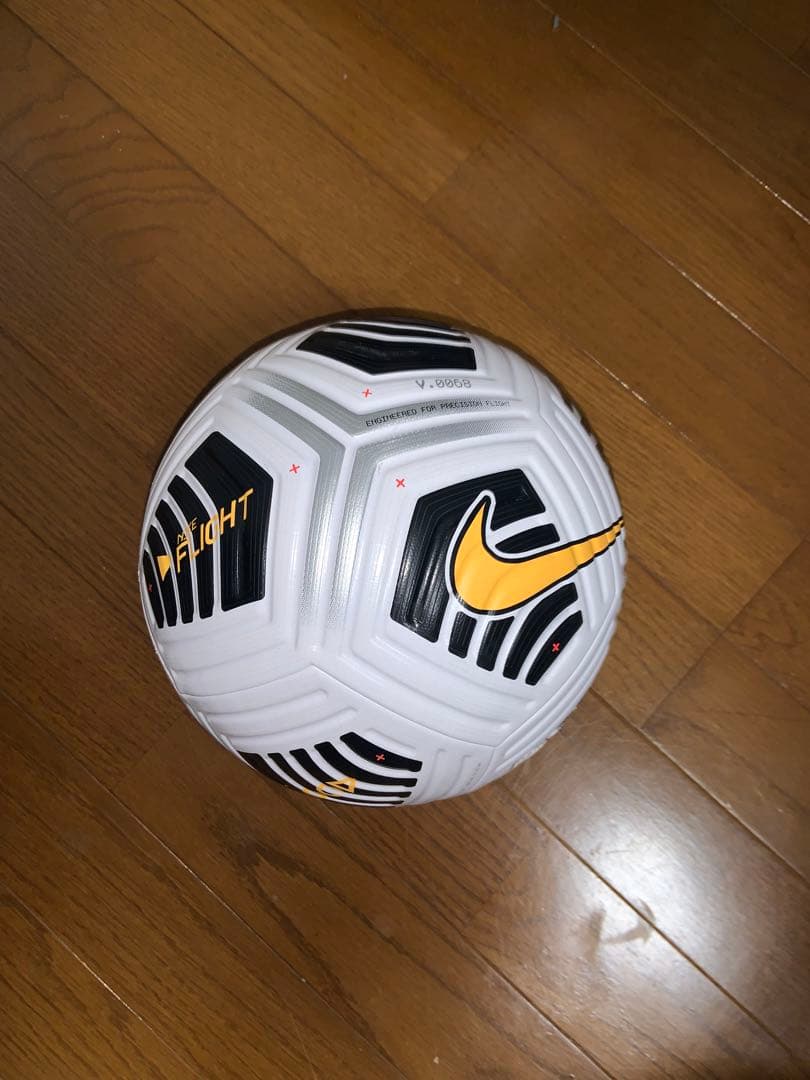 ナイキ フライト サッカーボール 5号 Nike Flight DC1496-100 5号球