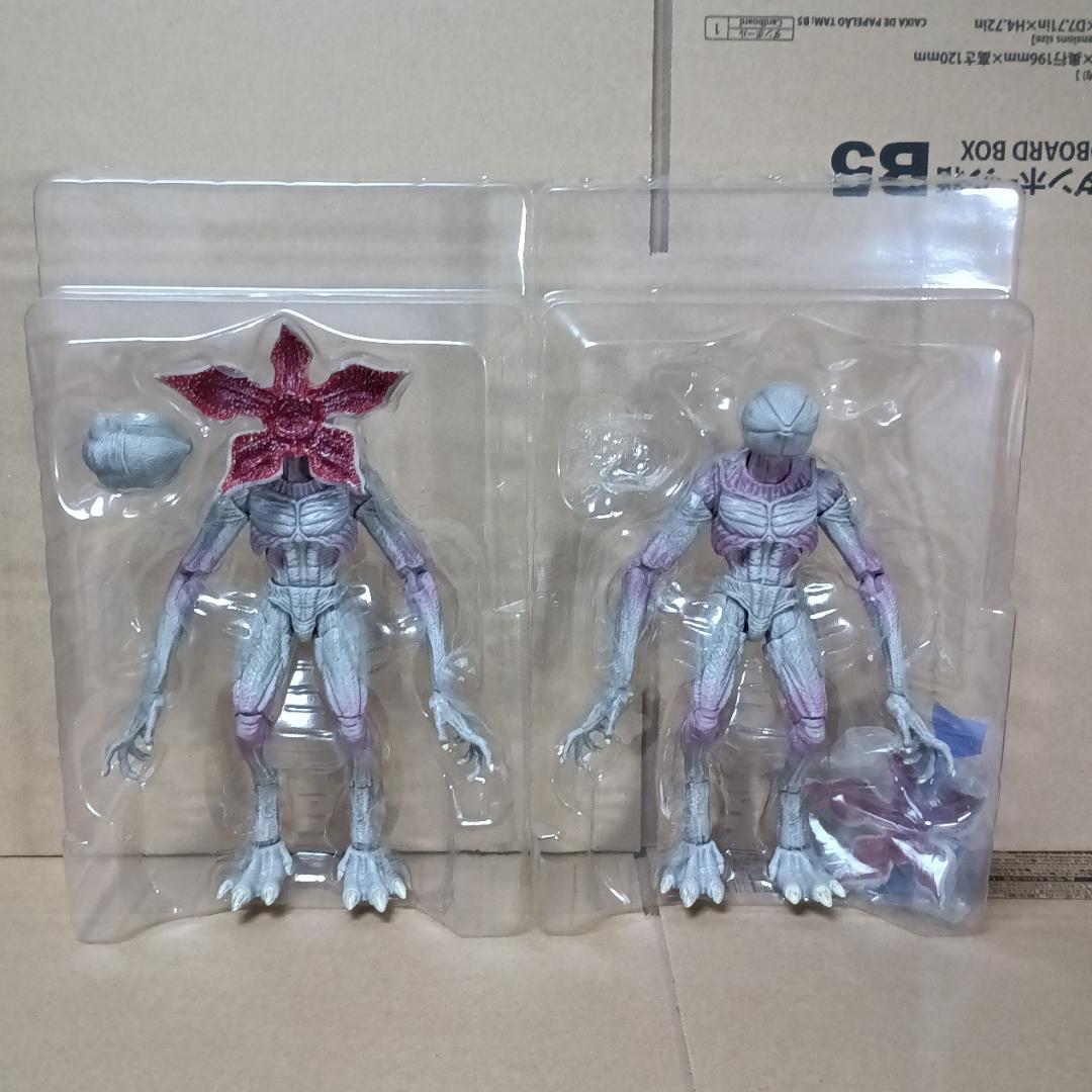 ストレンジャーシングス 6インチフィギュア　デモゴルゴン　開封品　2体セット