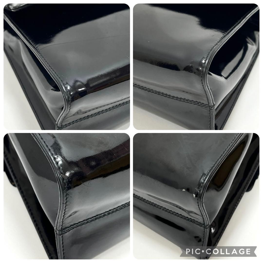 フェラガモ　ショルダー ハンドバッグ　2WAY　ヴァラリボン パテントレザー