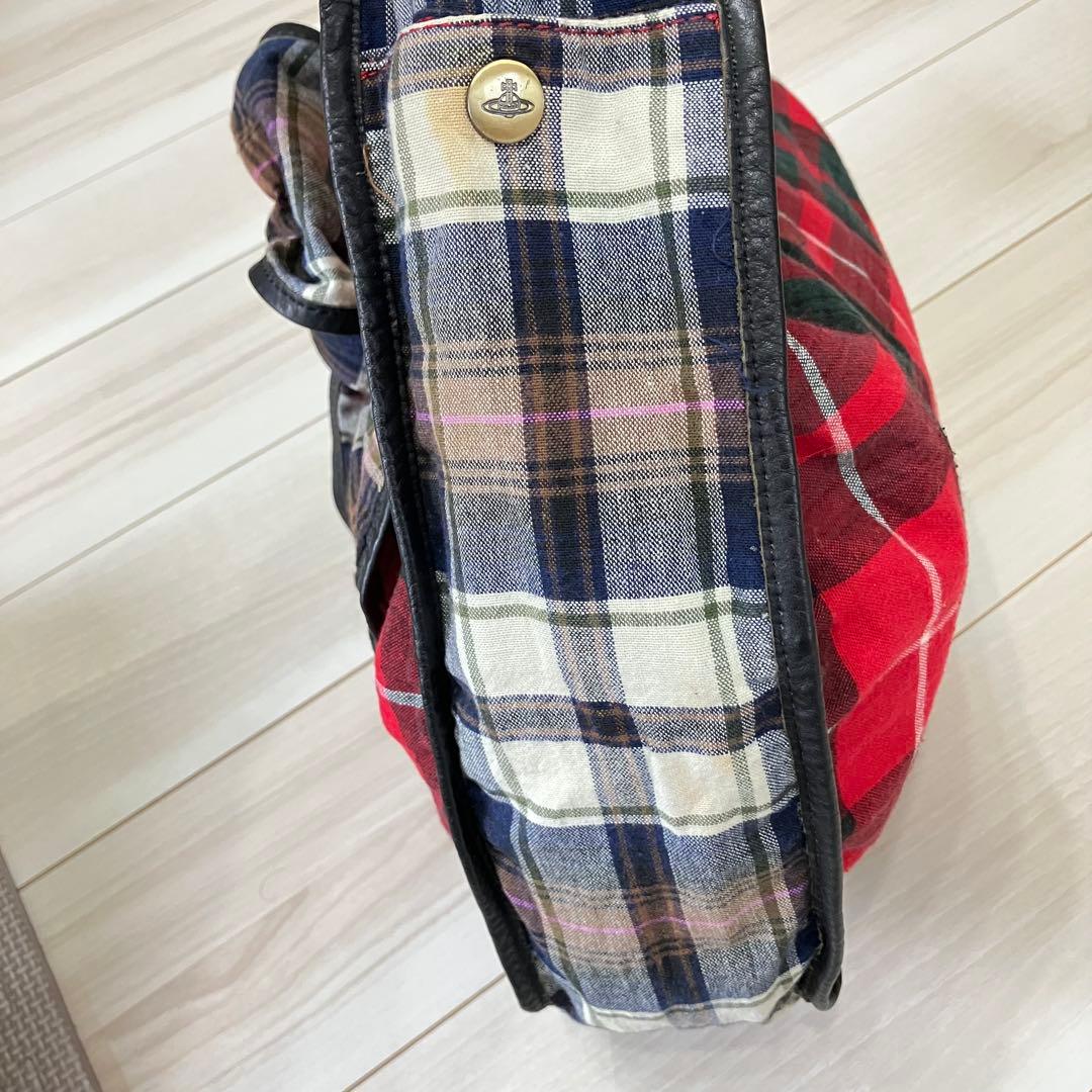 ヴィヴィアンウエストウッド ショルダーバッグ オーブ チェック柄