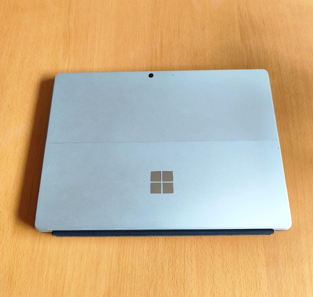 Surface Pro 9 本体 + キーボード + スタイラスペン - メルカリ