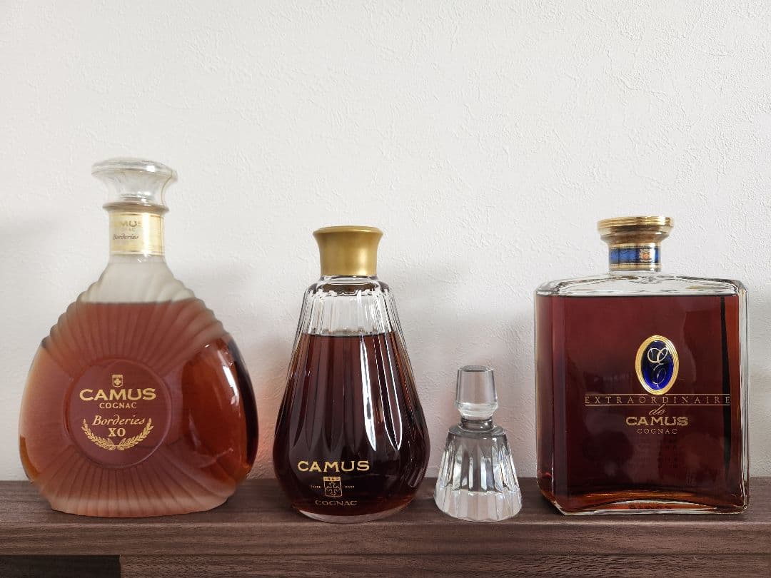 CAMUS バカラ、ボウダリXO旧、EXTRAORDINAIRE Camus Extraordinaire de Camus Cognac - 70cl - Cognac-Expert.com