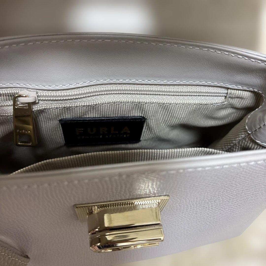 FURLA ハンドバッグ ゴールド金具