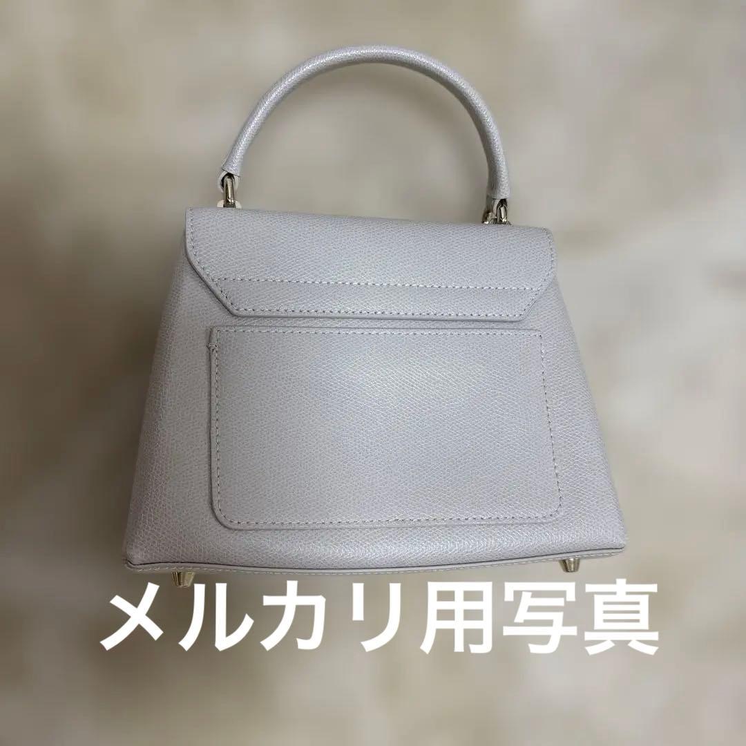 FURLA ハンドバッグ ゴールド金具