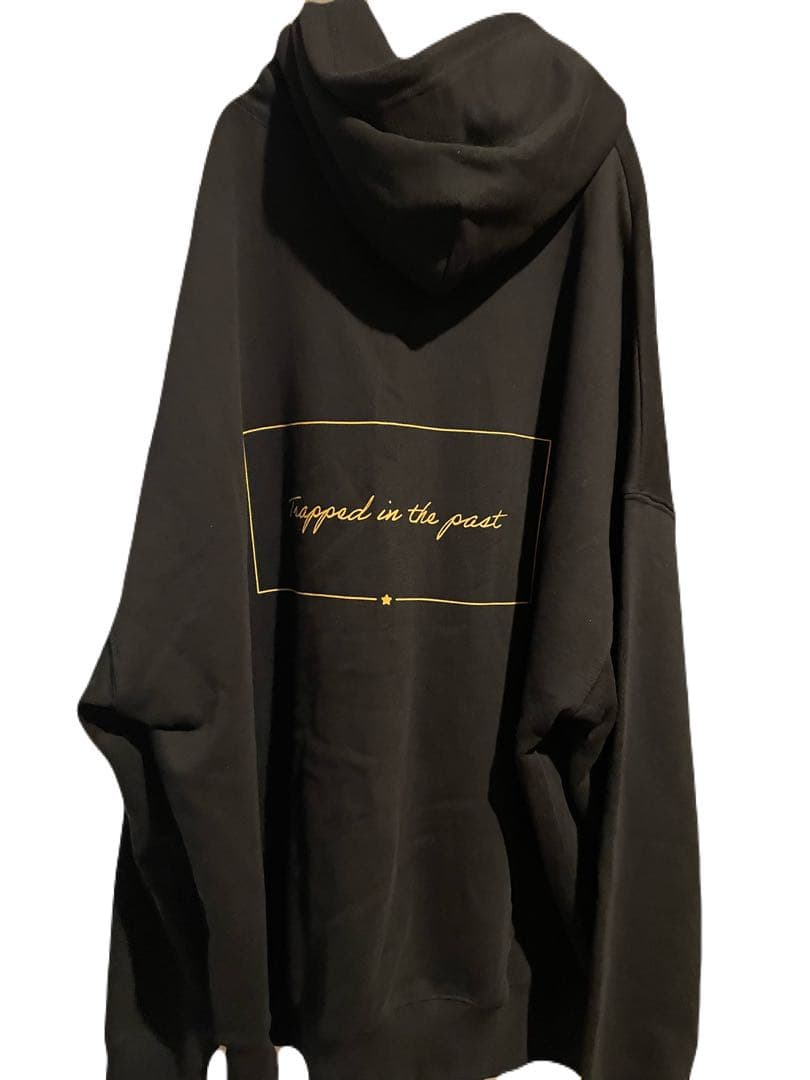 美品 ツユ アパレル 過去囚われパーカー ブラック ビッグシルエット TUYU