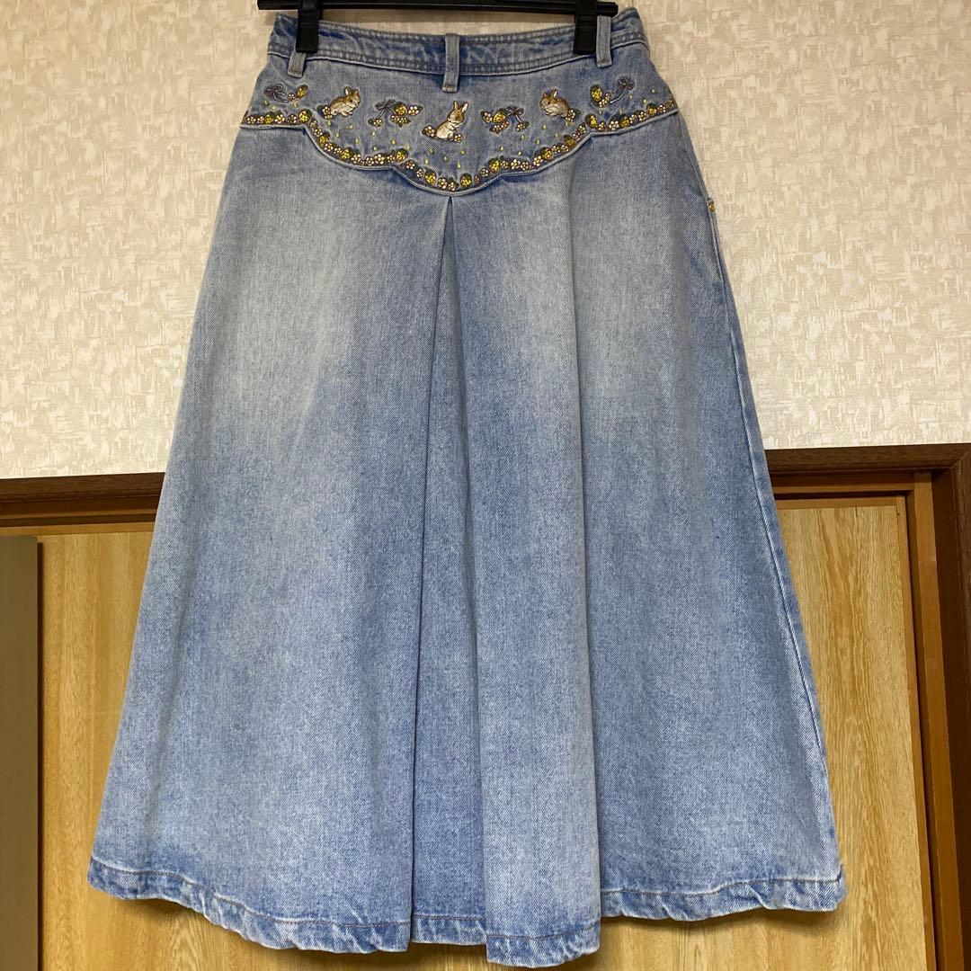 ぽ*こ様 franchelippee フランシュリッペ うさぎ 刺繍 デニムスカ