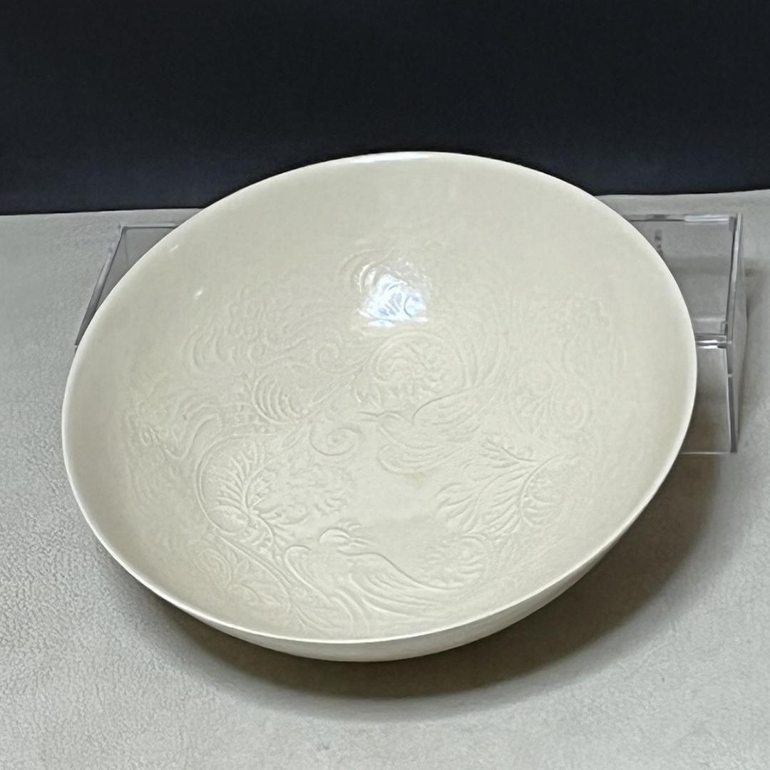 加藤渓山 牙黄磁 華鳥彫刻 鉢 共箱 菓子鉢 茶道具 【k3223