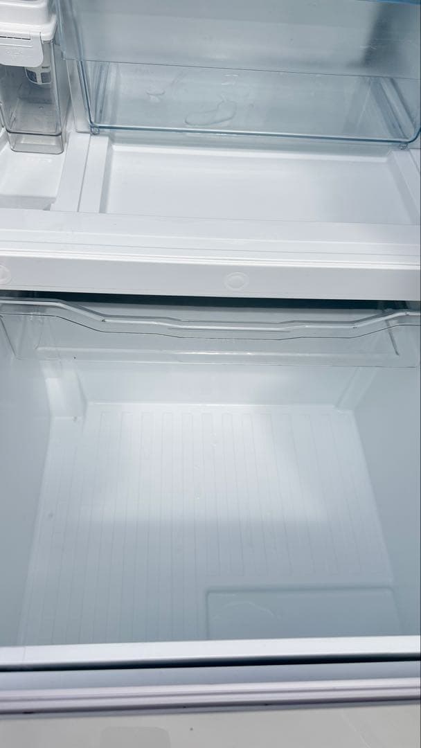 TOSHIBA 3ドア冷蔵庫 ホワイト