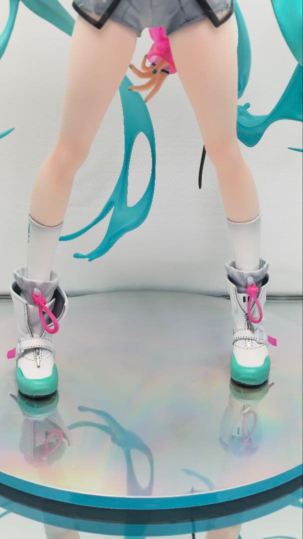 初音ミク　with SOLWA　フィギュア　米山舞　コラボ　VOCALOID