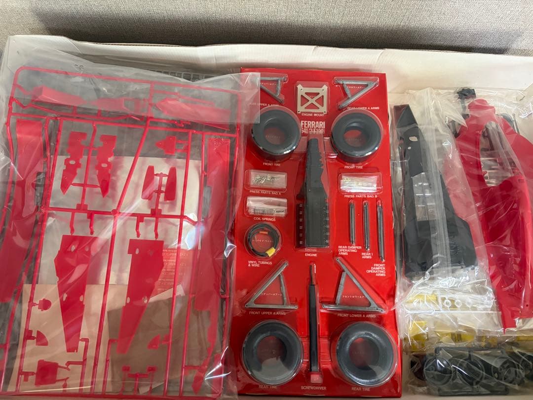 自動車 Tamiya Ferrari 641/2 (F190) 1/12