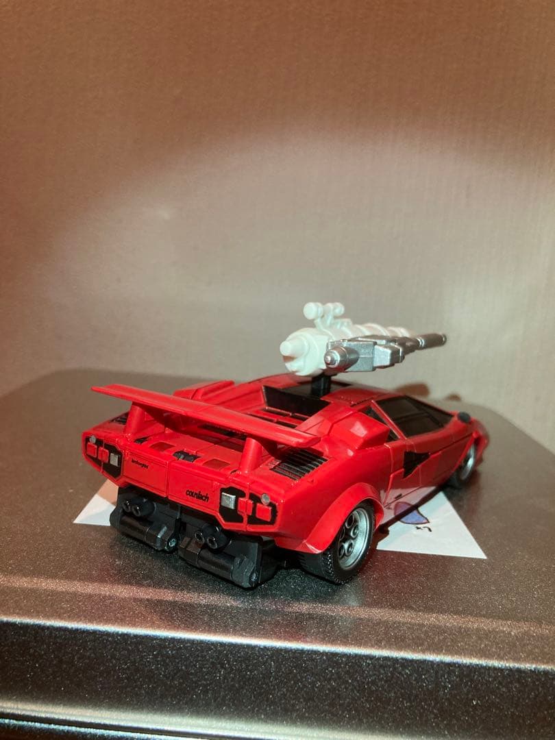 ランボル　トランスフォーマー　カウンタック