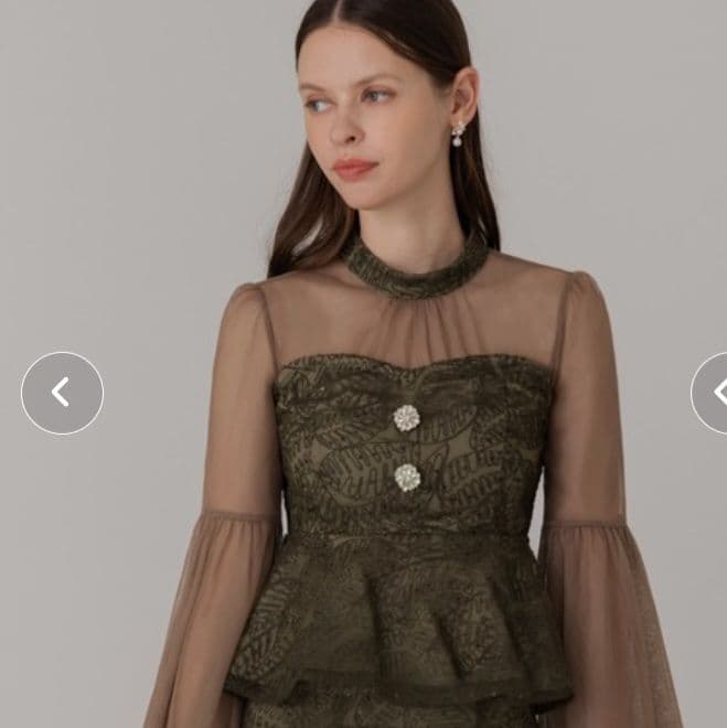 美品 Leja スパンコール ビジューボタンセットアップ ワンピース ドレス