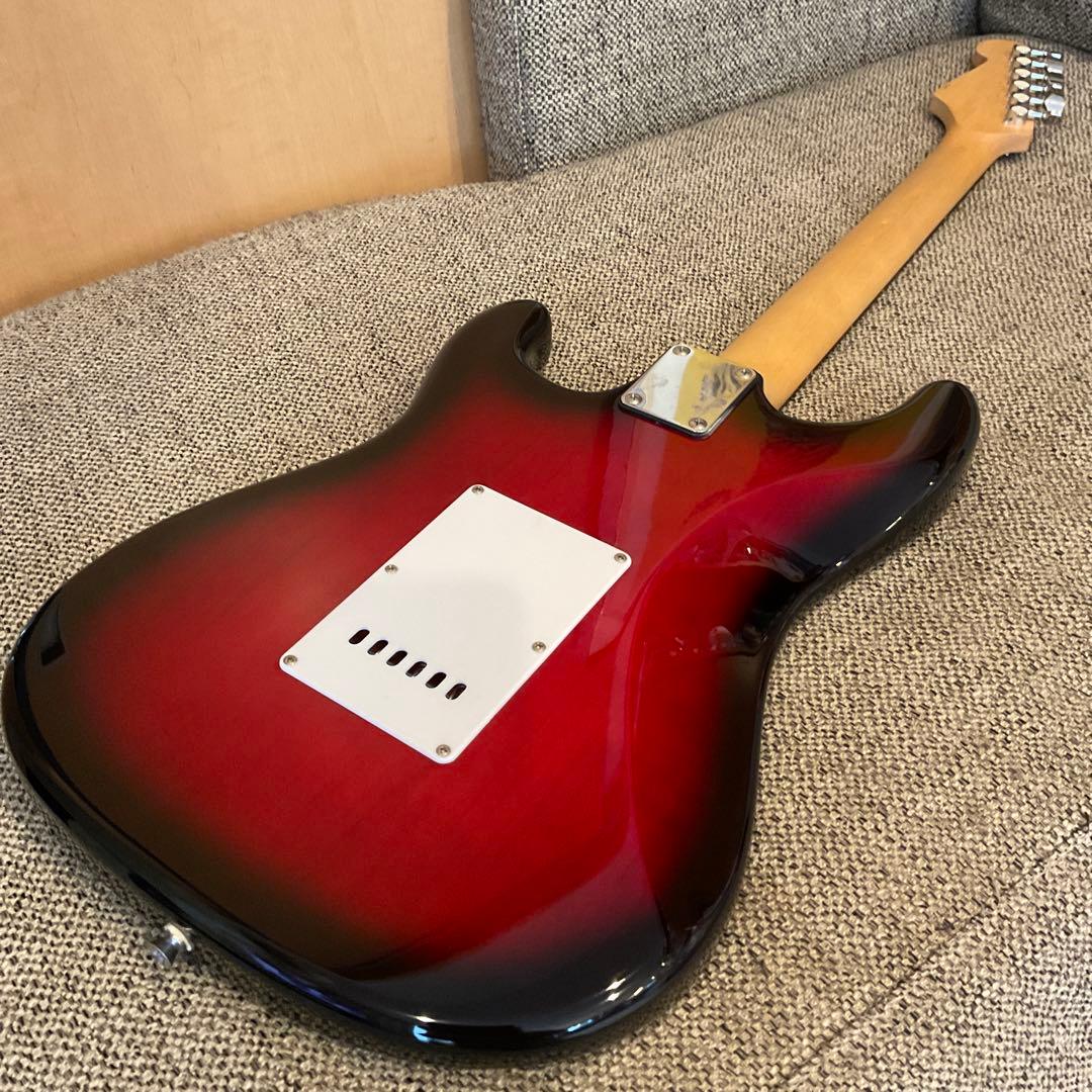 け*ん様 美品 エレキ ギター　ストラトキャスタータイプ　SELDER　パープル