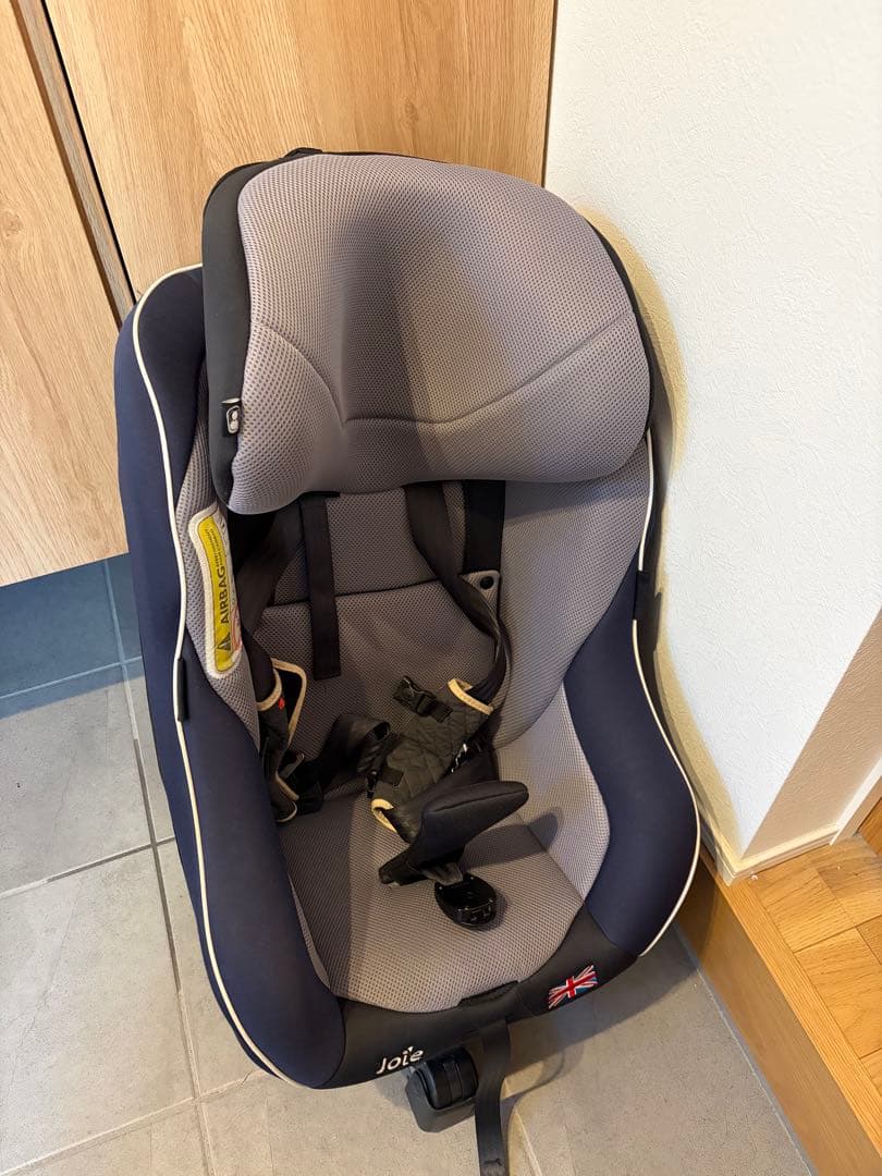 Joie 車用チャイルドシート グレー/ネイビー - メルカリ