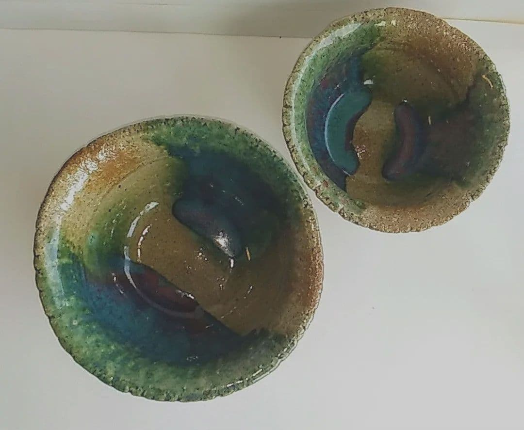 長倉翠子作 大小深鉢 作家の心が感じとれる作品