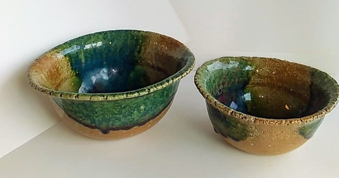 長倉翠子作　大小深鉢　作家の心が感じとれる作品