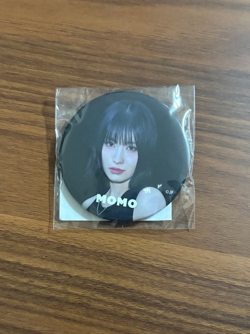 TWICE モモ 缶バッチ 缶バッジ enemy 新品未開封 - メルカリ