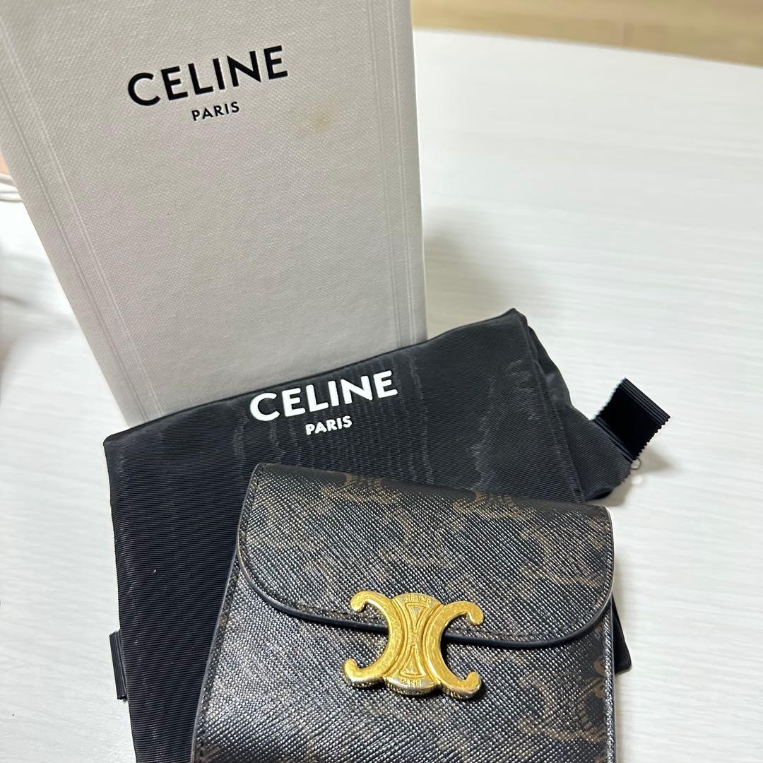 CELINE ブラックレザー 三つ折り財布