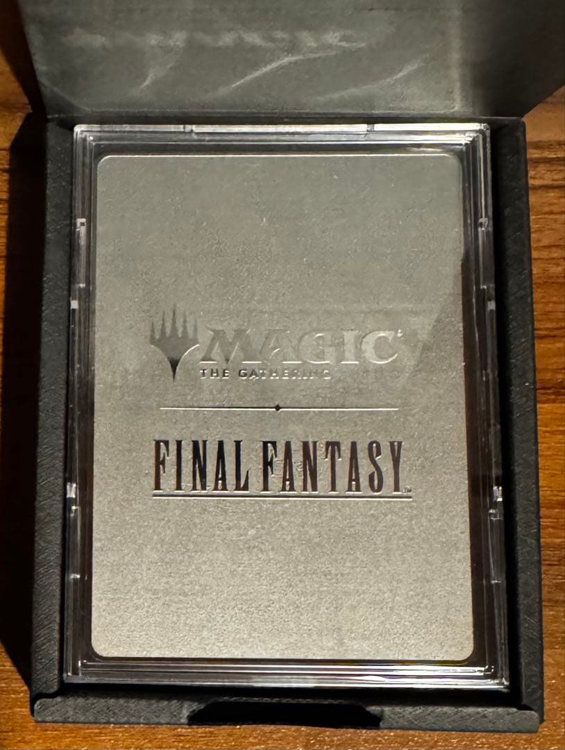 マジック大戦祭2025 ステンレストークン《紋章》（片翼の天使、セフィロス）