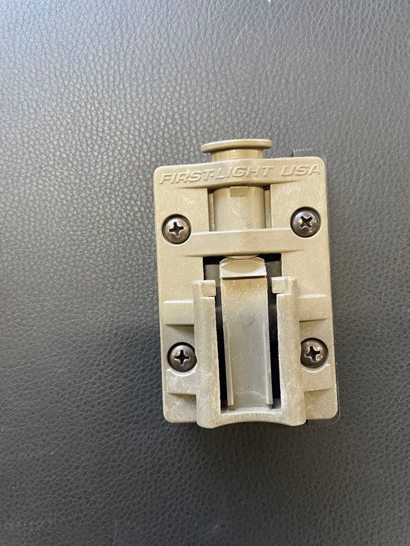 Tomahawk NV Tactical Lightファーストライト製トマホーク