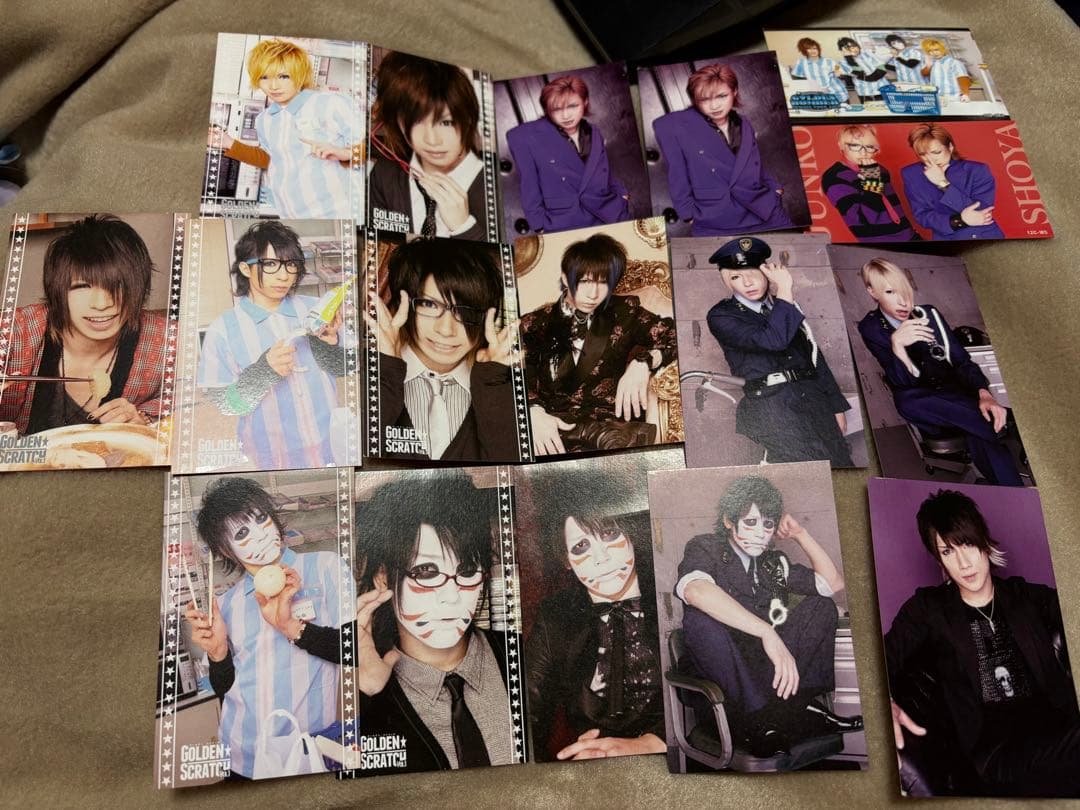 ゴールデンボンバー スクラッチカード トレカ - メルカリ