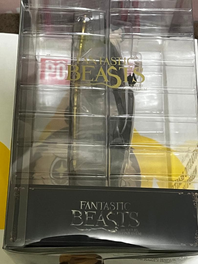 新品　POPMART ファンタスティックビースト　グリンデルバルド フィギュア