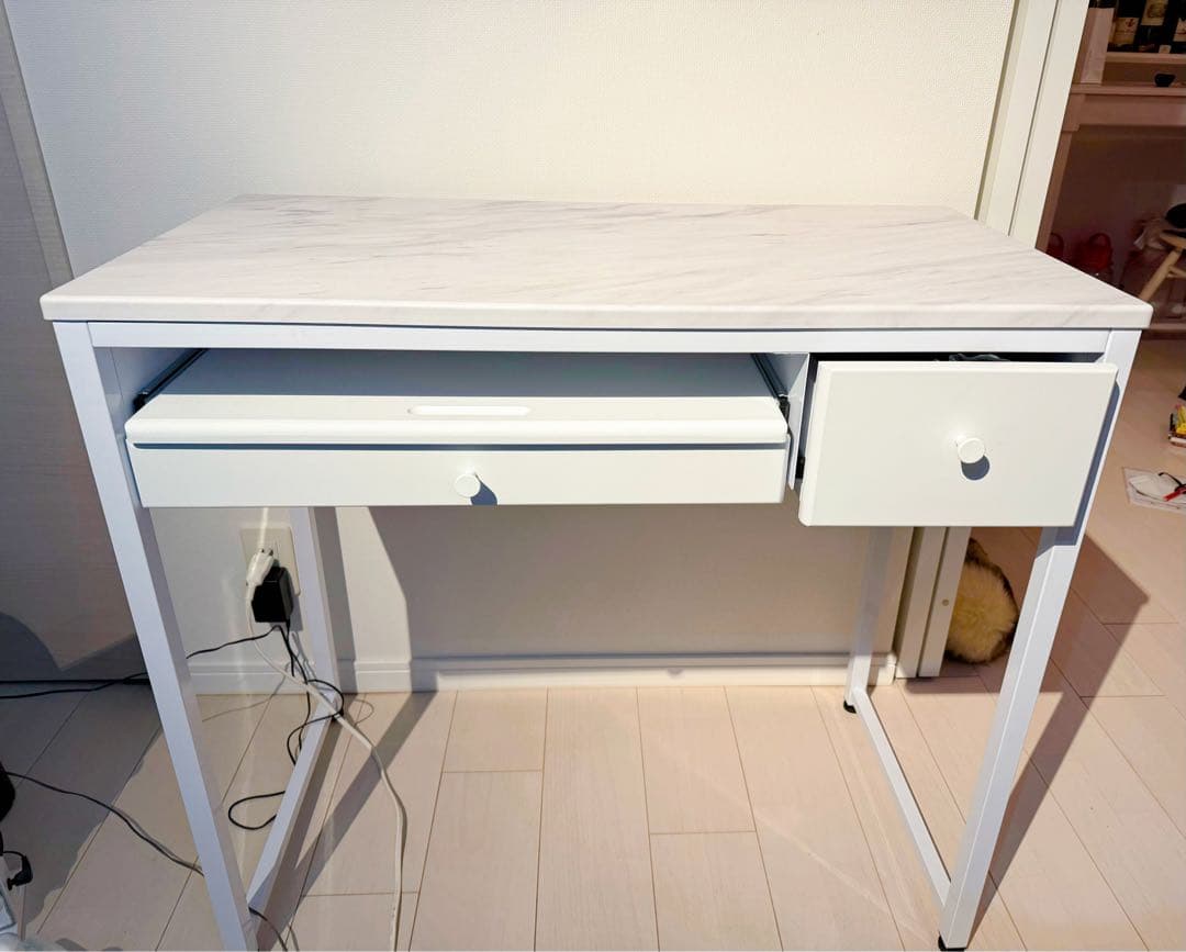 専用 コンパクトデスク 引き出し付き ガラス天板 ネイルデスク LOWYA