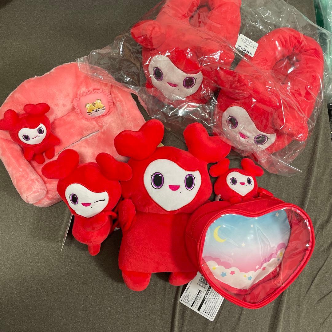 TWICE LOVELYS GIGOセット チェヨン まとめ売り 5点セット - メルカリ