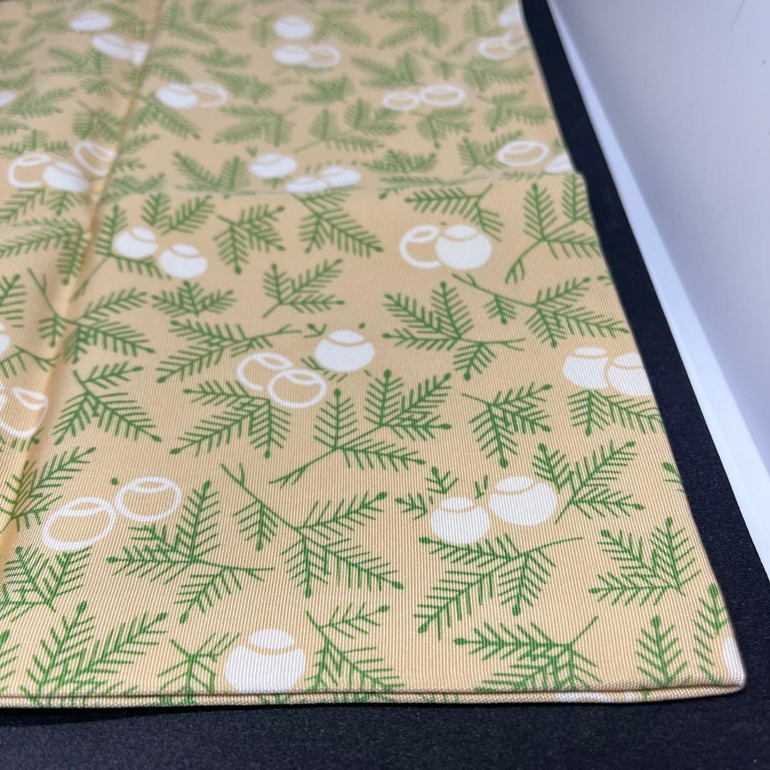 土田友湖 帛紗 而妙斎宗匠好 瑞松染服紗 g055◇千家