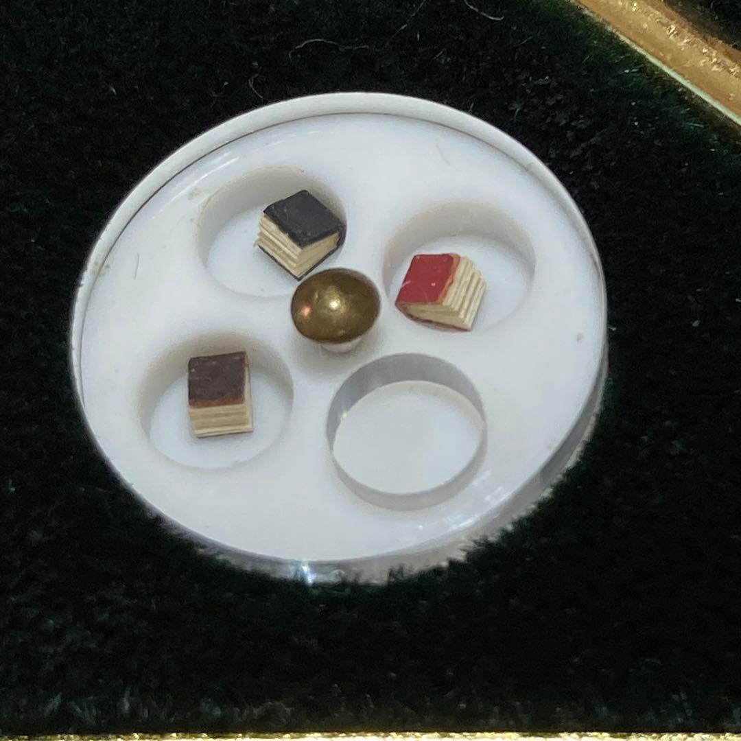 凸版印刷 2mm×2mmの本 豆本 マイクロブック トッパン