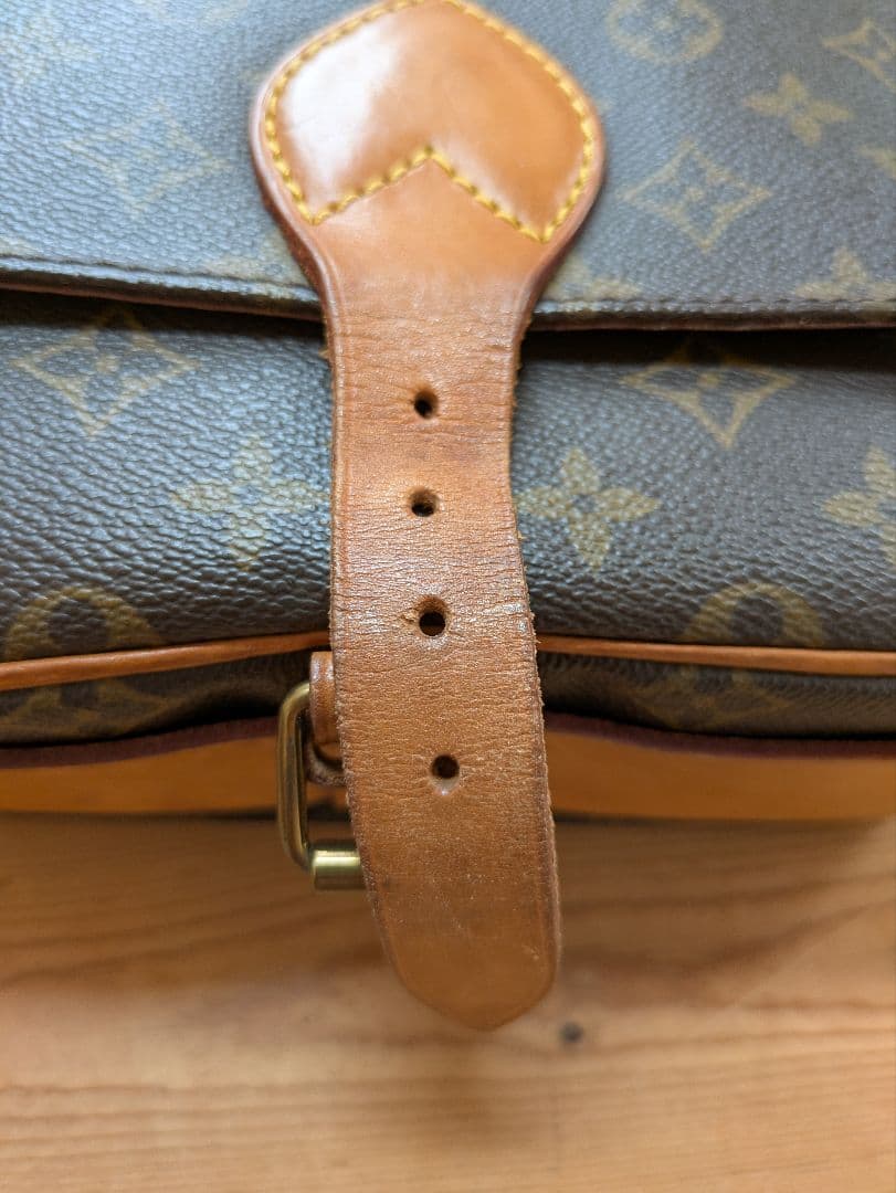 Louis Vuitton ショルダーバッグ ダークブラウン モノグラム