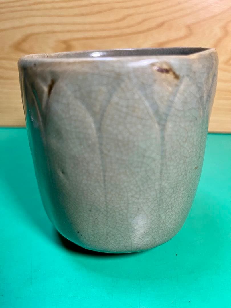 高麗青磁 蓮弁紋筒茶碗1個【茶道具】