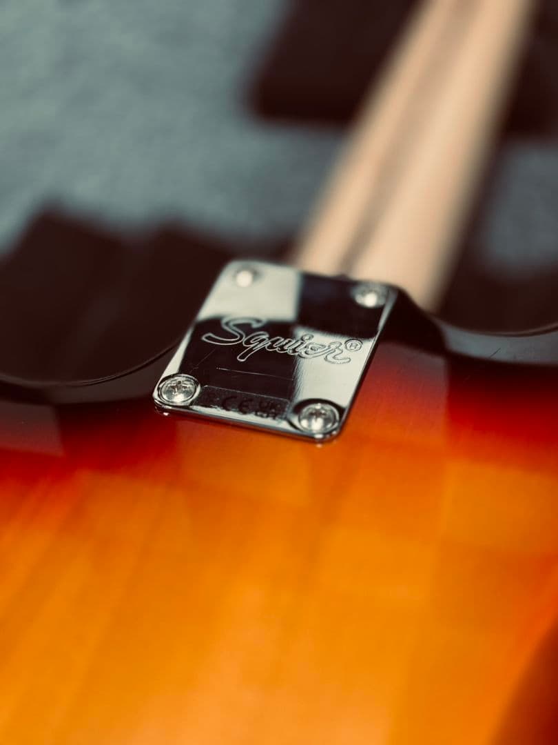 ギター Squier by Fender Affinity Series Jaguar