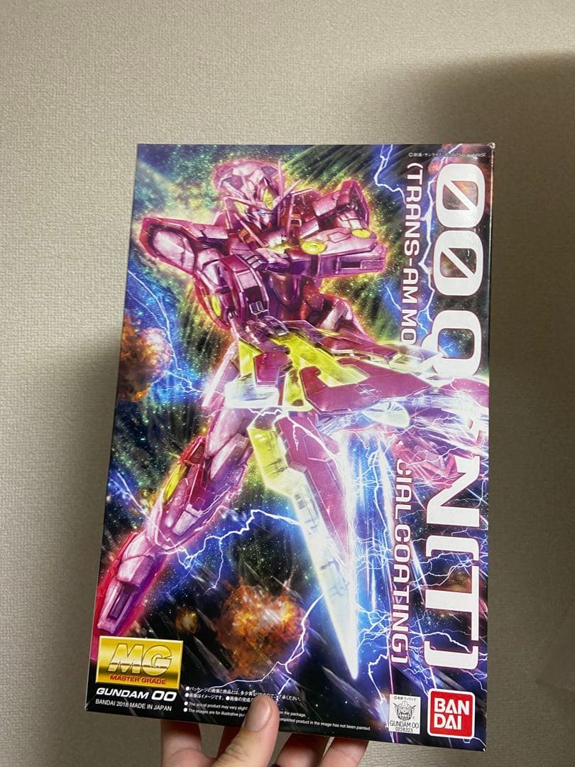 MG 1/100 ダブルオークアンタ (トランザムモード)スペシャル